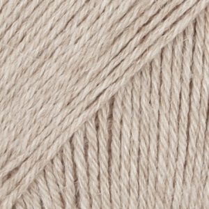 DROPS Nord ljus beige 7